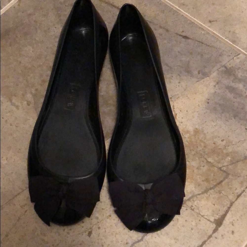 JCREW RUBBER RAIN FLATS ☔️